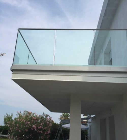 parapetti-in-vetro-per-balconi-9